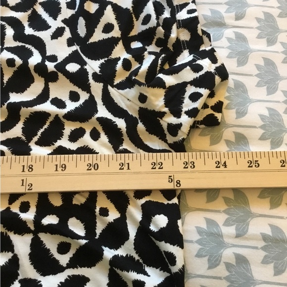 JM COLLECTION T-shirt 1X black/white rayon/spandex =stretchy NWT short sleeve - Picture 6 of 8